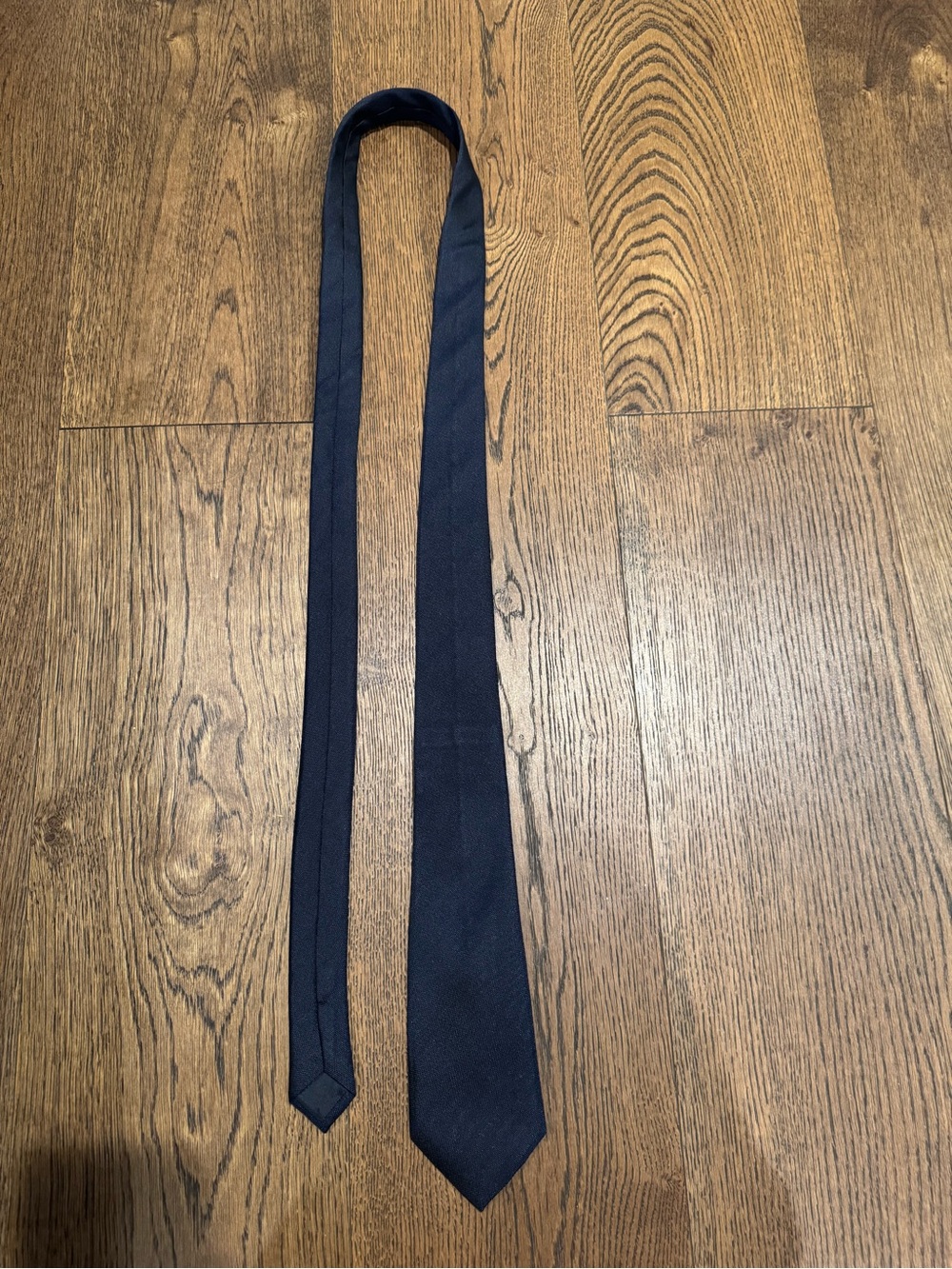 Banana Republic 100% Silk Classic Solid Navy Men's Tie